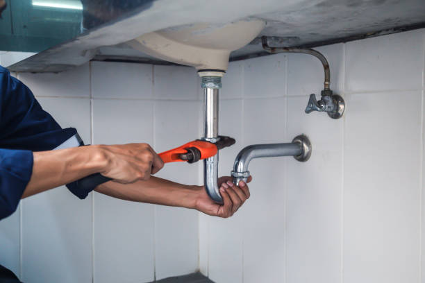 Best Emergency Plumber  in Long Beach, WA